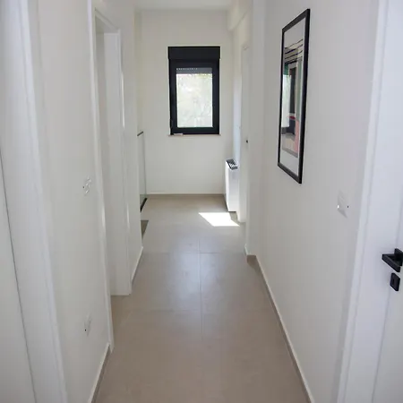 Lumiere - Downtown Villa Liyubuşka
